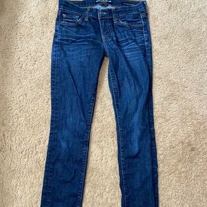 Lucky brand Charlie skinny jeans size 2 or 26
